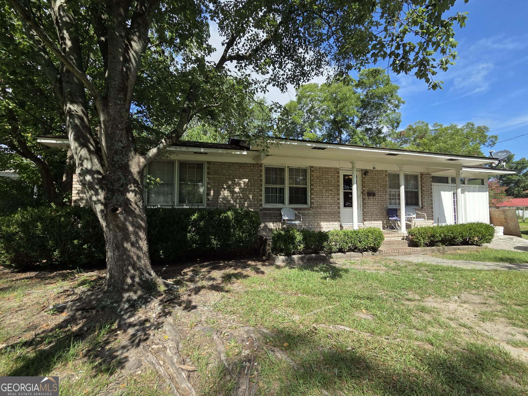 9 S College Street Property Photo 1