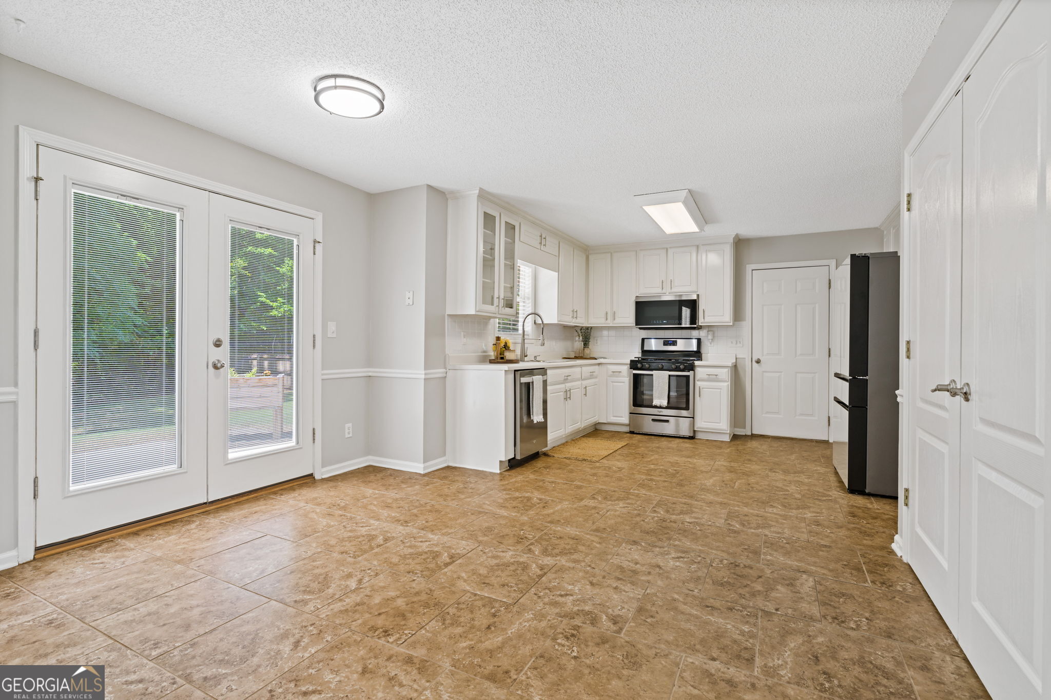 2082 Grant Avenue Property Photo 14