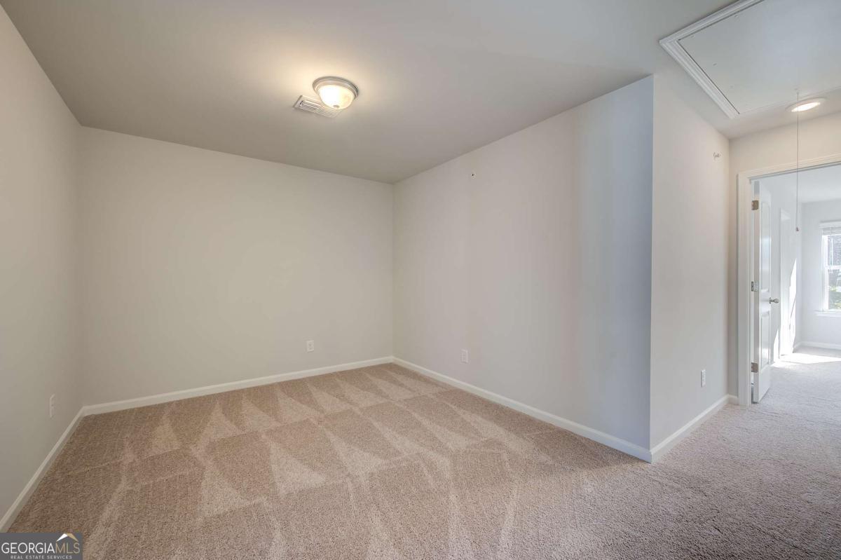 843 Eagle Avenue Property Photo 14