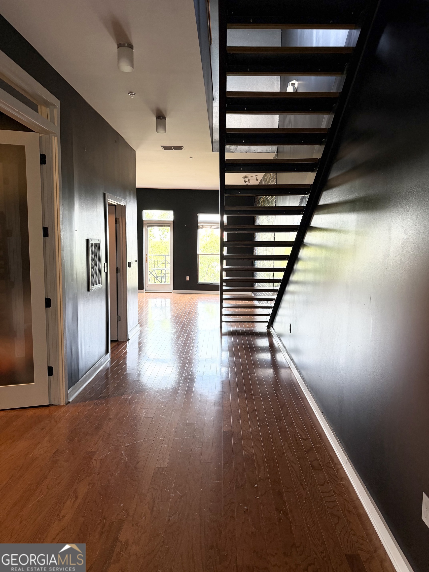 333 Nelson Street Sw # 405 Property Photo 11