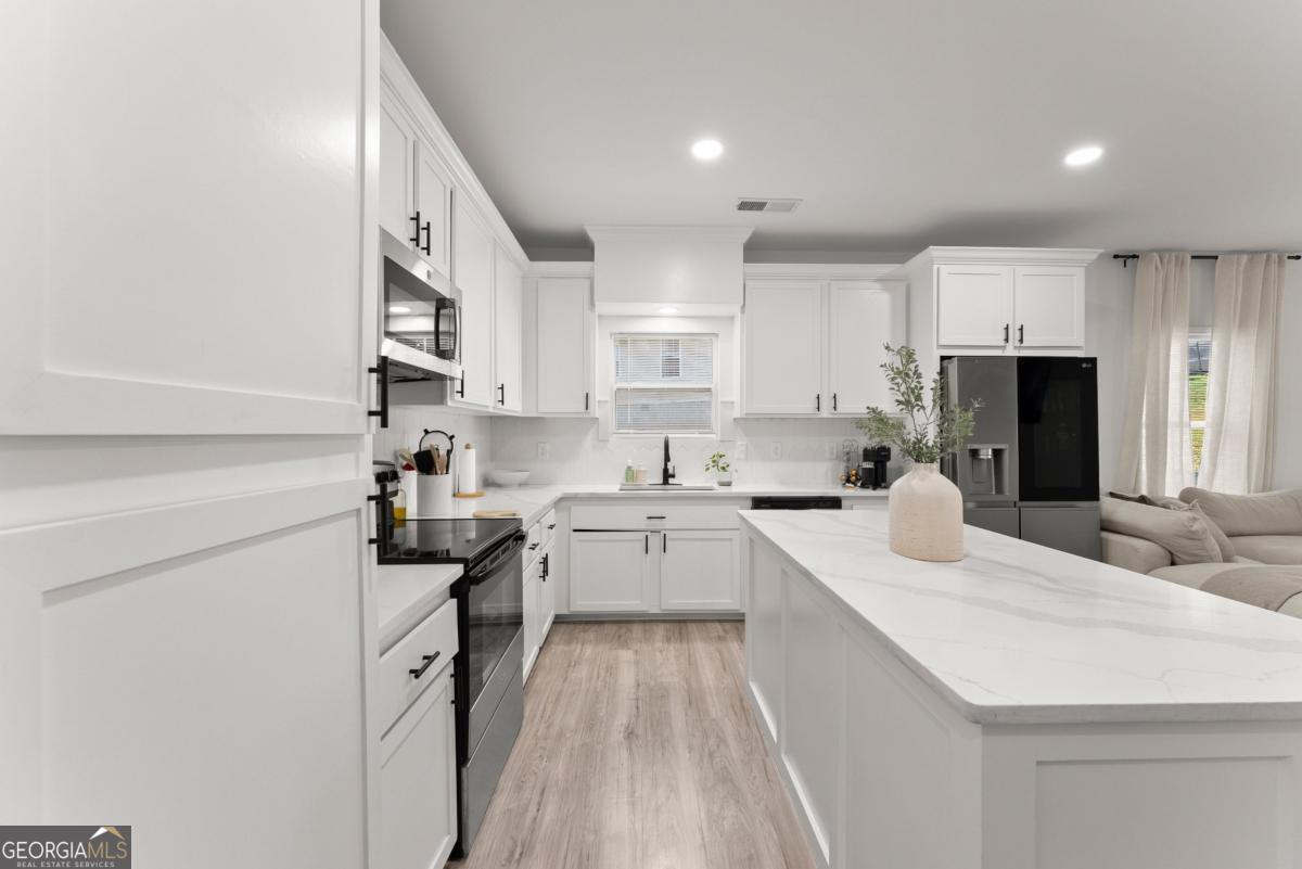 6503 Narramore Way Property Photo 12