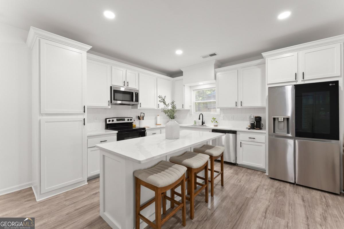 6503 Narramore Way Property Photo 15
