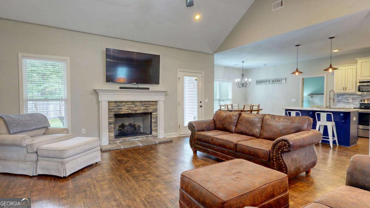 505 Trinity Avenue Property Photo 3
