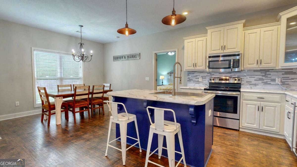 505 Trinity Avenue Property Photo 5