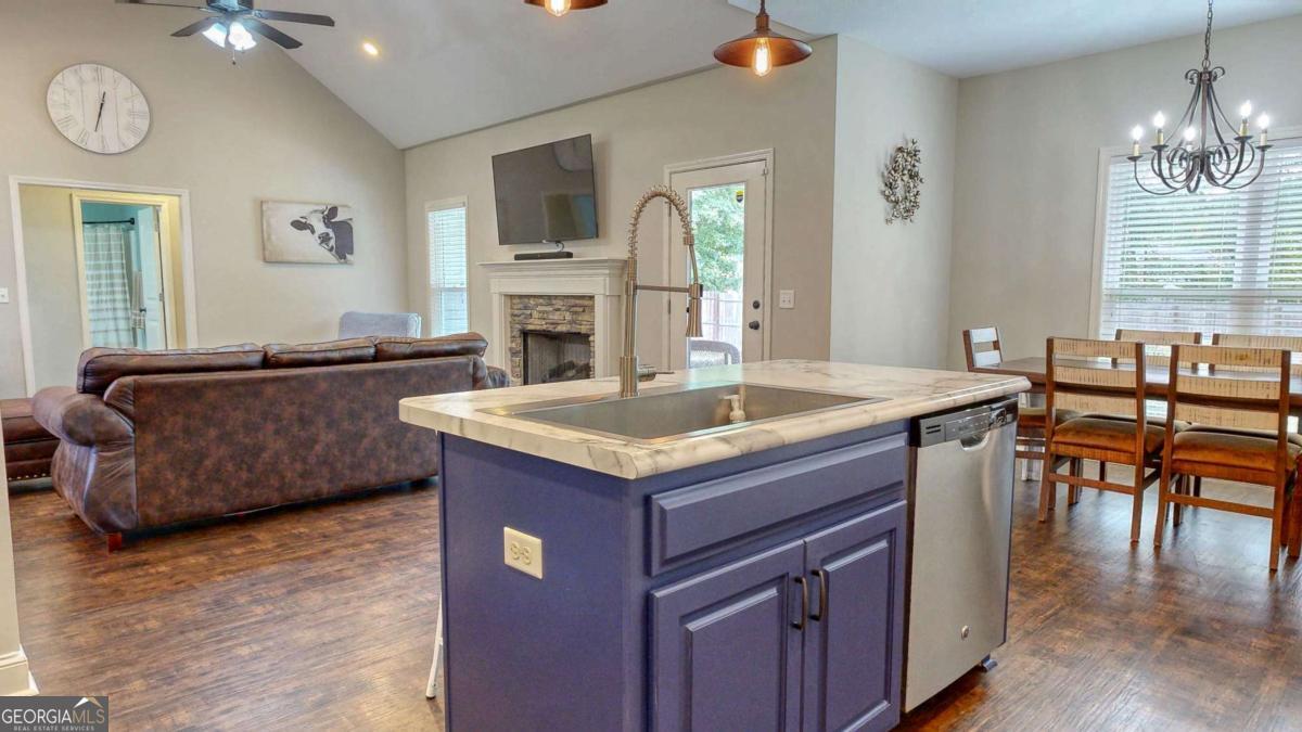 505 Trinity Avenue Property Photo 9