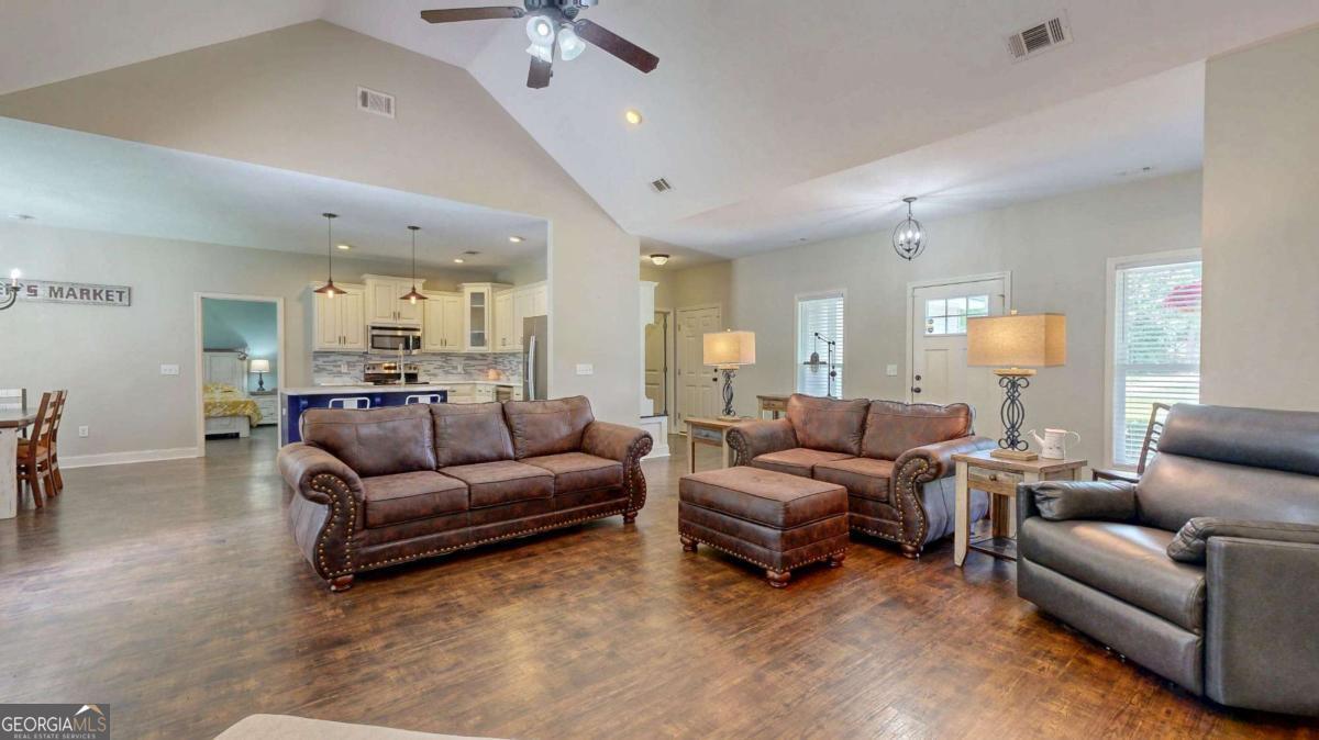 505 Trinity Avenue Property Photo 34