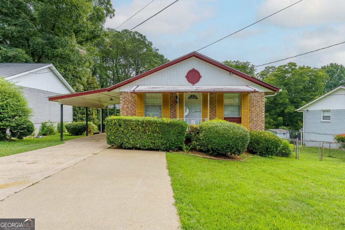 1979 Thomasville Drive Se Property Photo 1