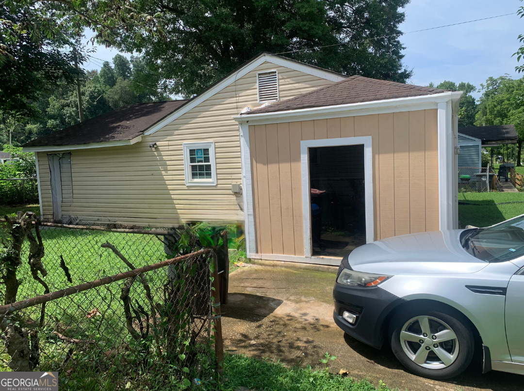 1933 Henry Crumpton Drive SW