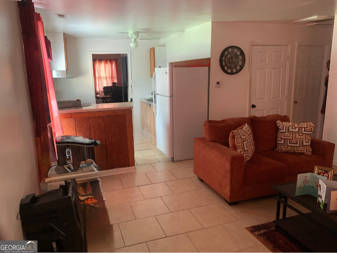 1933 Henry Crumpton Drive Sw Property Photo 7