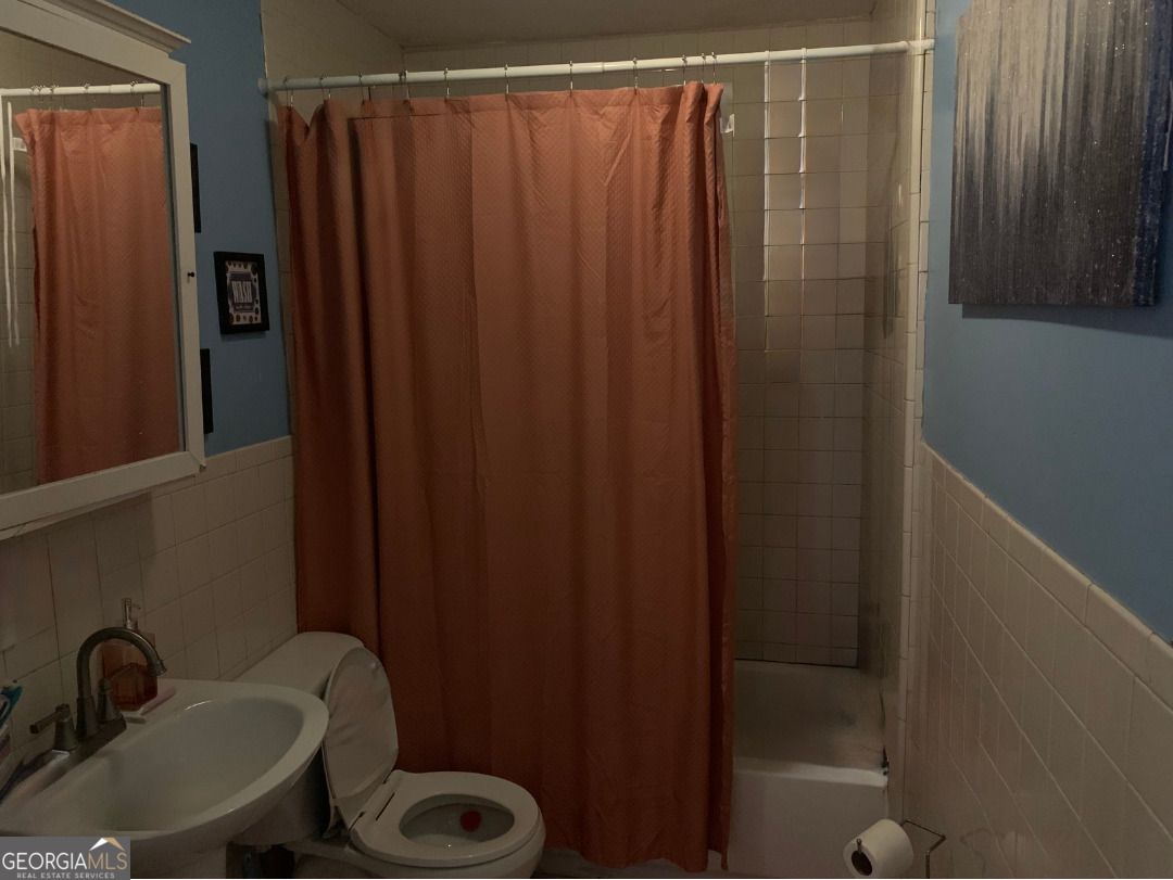 1933 Henry Crumpton Drive Sw Property Photo 16