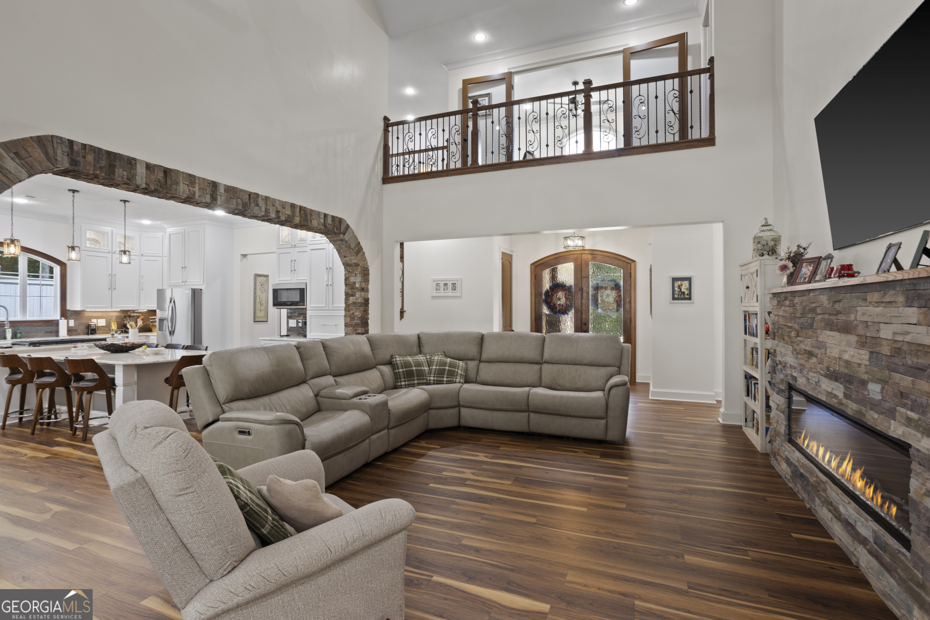 218 Riverlake Road Property Photo 8