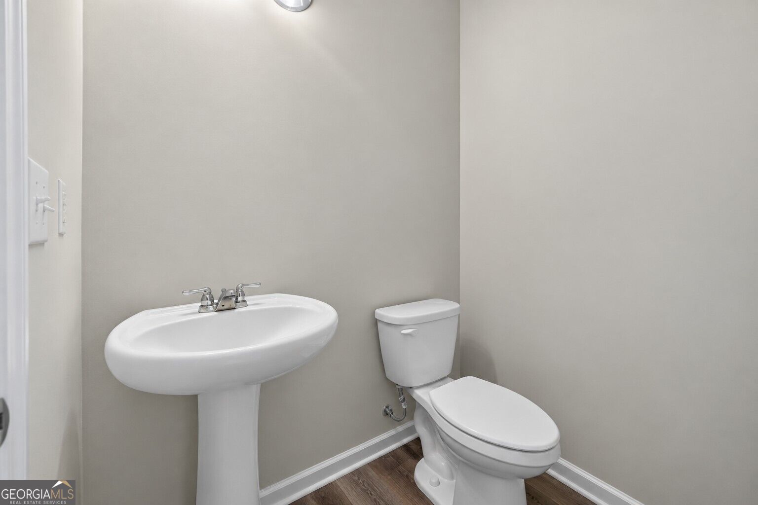 2103 Massey Lane Property Photo 10