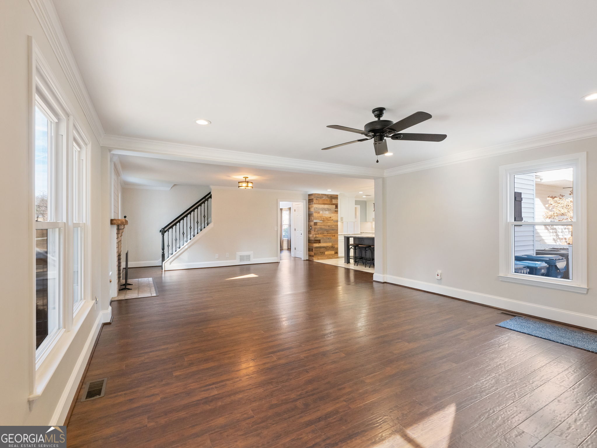3965 Hamilton View Way Property Photo 18