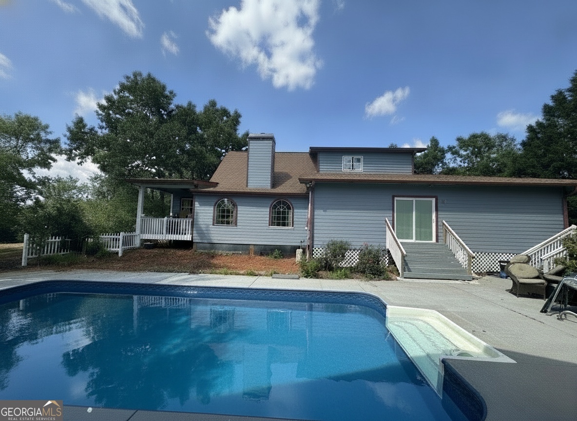 69 Greystone Drive Property Photo 3