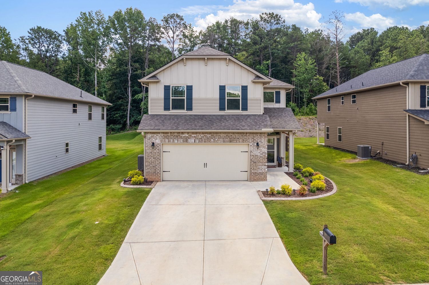 312 Magnolia Villas Drive