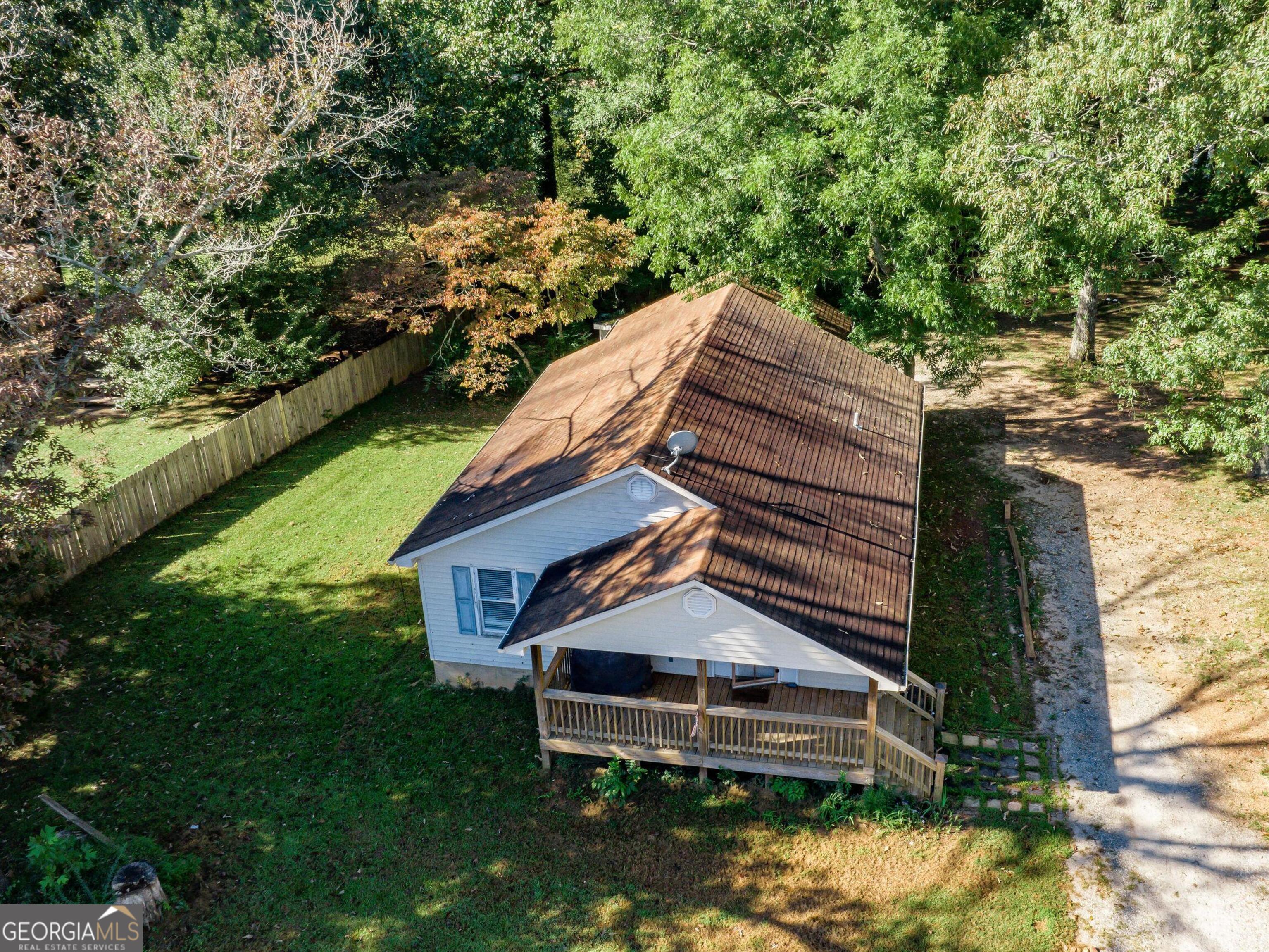 1774 Highway 17 Property Photo 4