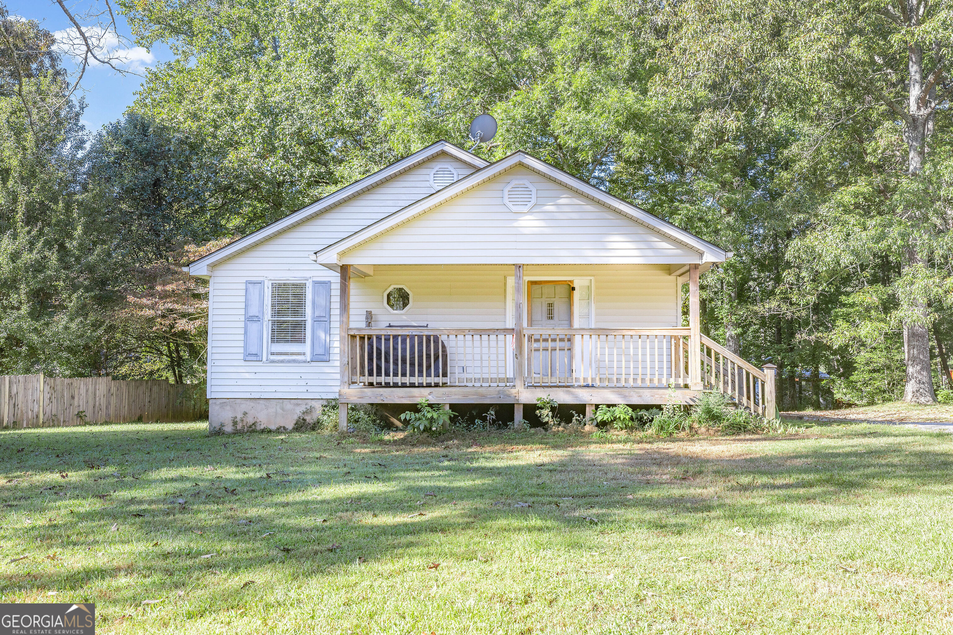 1774 Highway 17 Property Photo 5