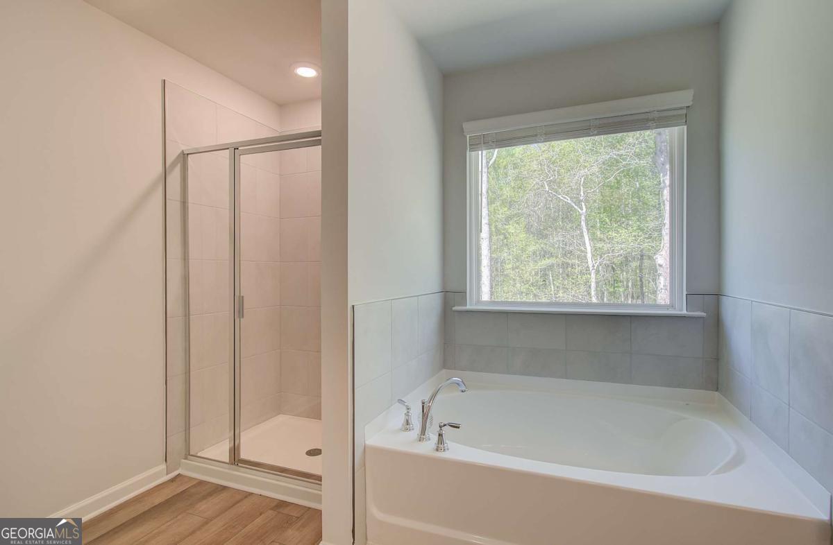 338 Tulip Drive Property Photo 25