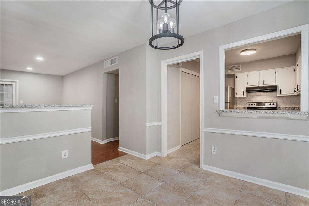 122 Maison Place Nw Property Photo 3