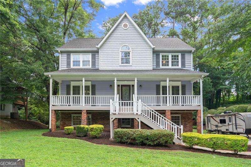 2185 Wenlok Trail Ne Property Photo 1