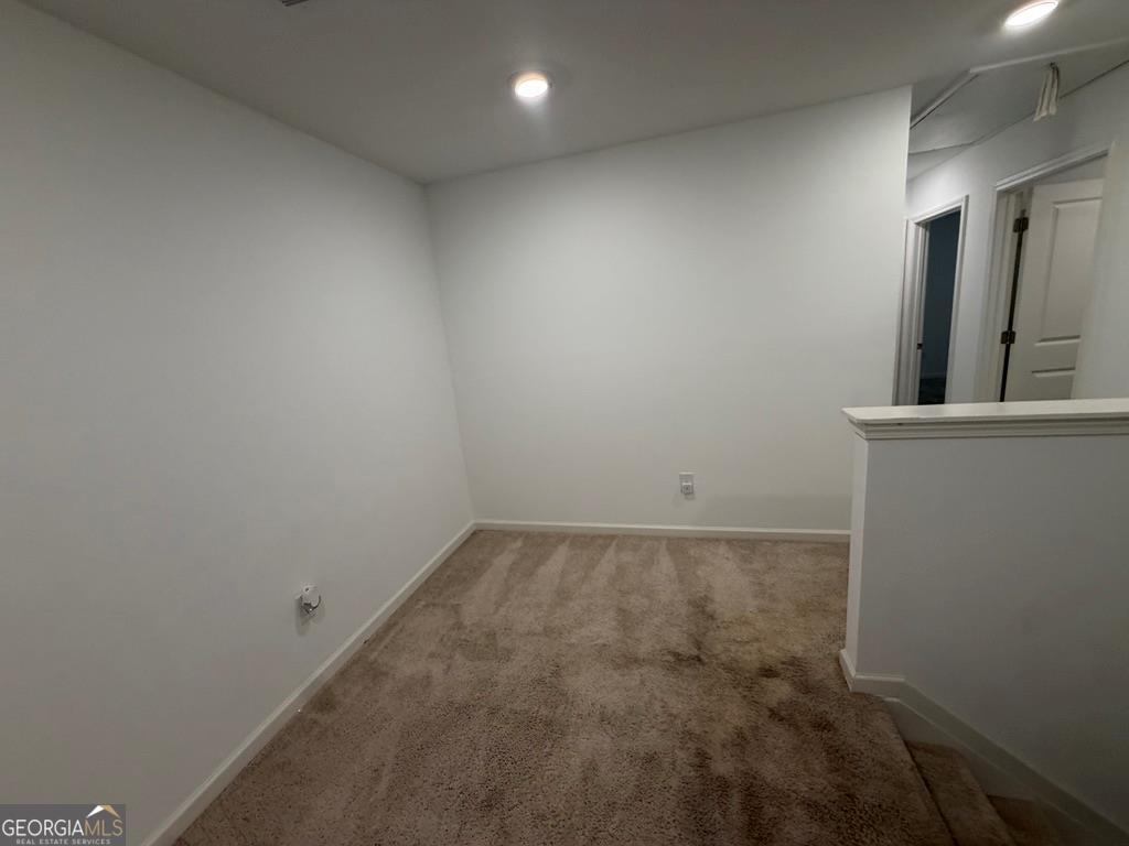 1410 Ben Park Way Property Photo 12