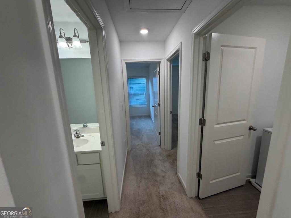 1410 Ben Park Way Property Photo 13