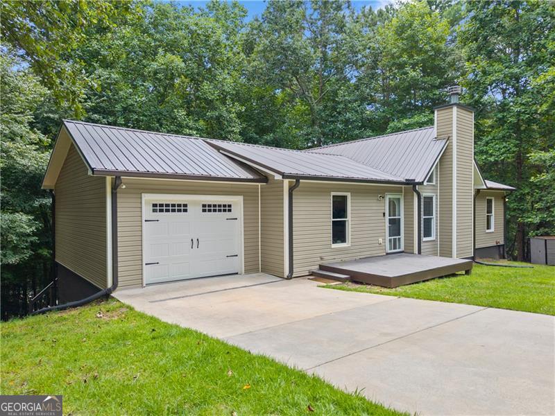 92 Bamby Lane Property Photo 4