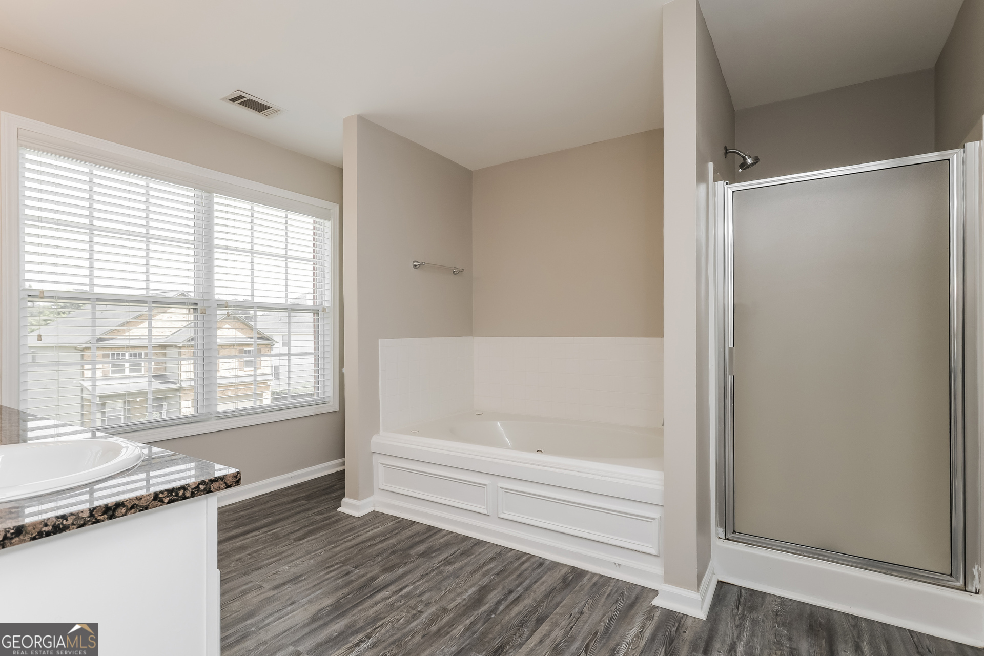 180 Hawken Trail Property Photo 11
