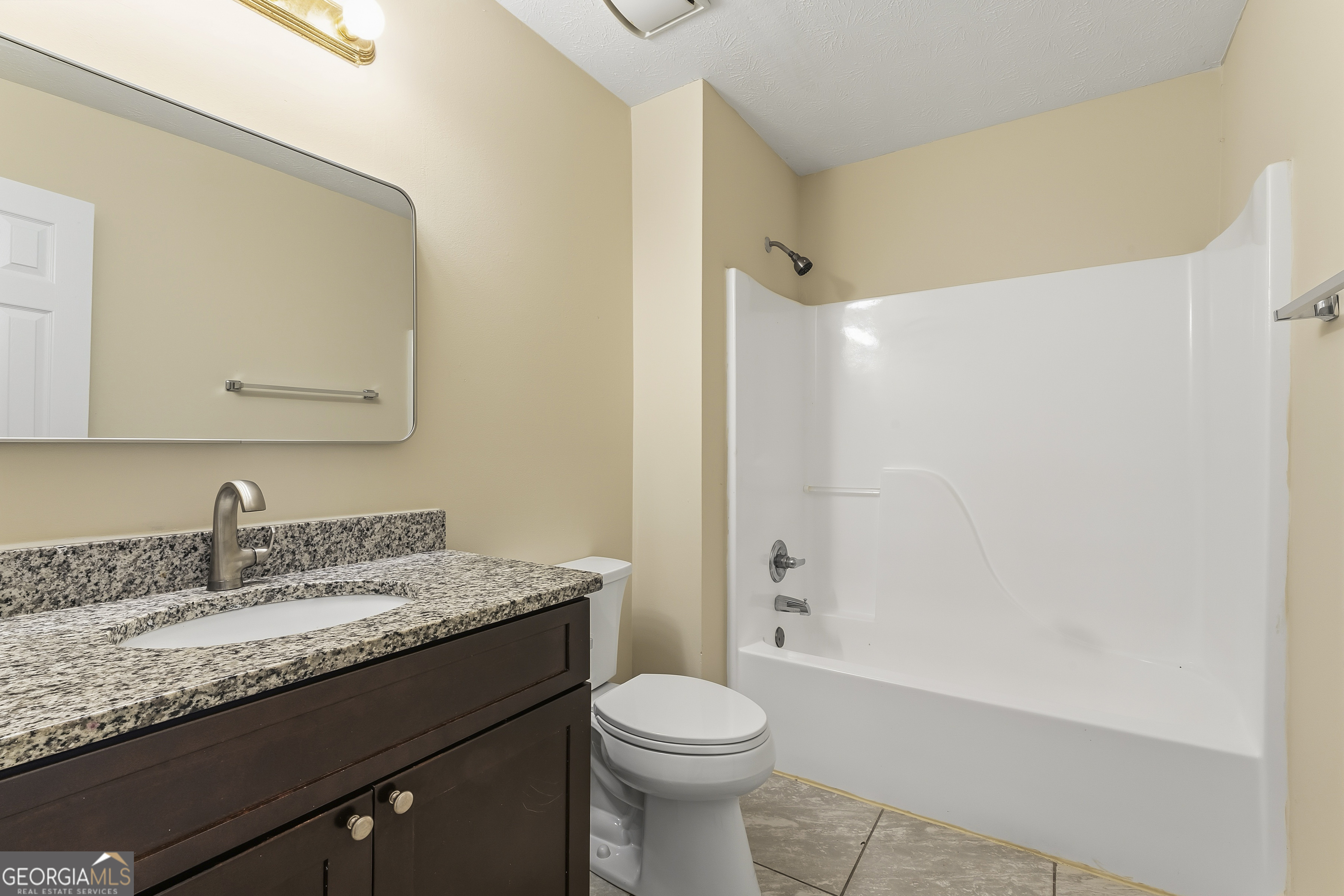 115 Autumn Cove Property Photo 19