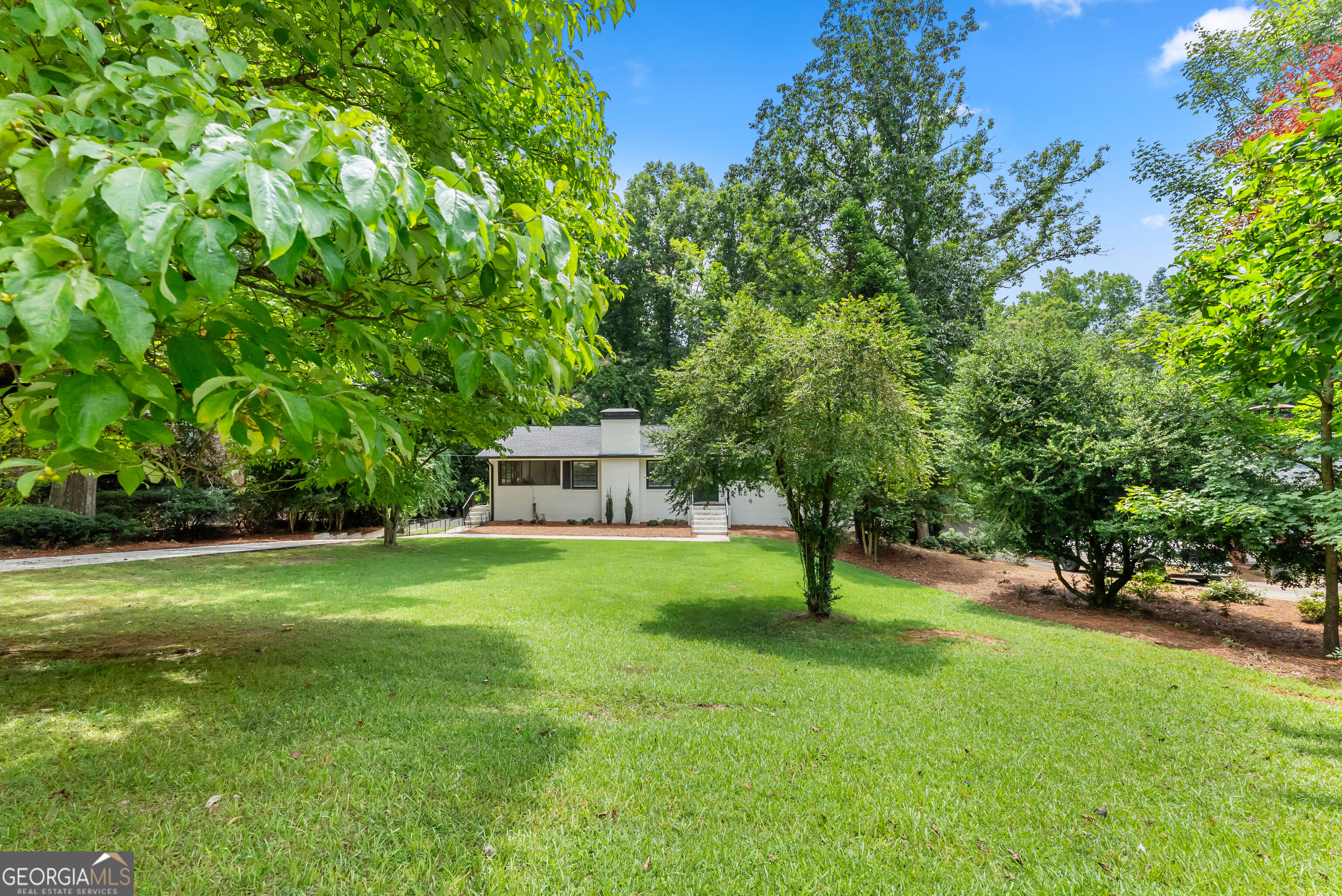 599 Holly Drive Property Photo 4