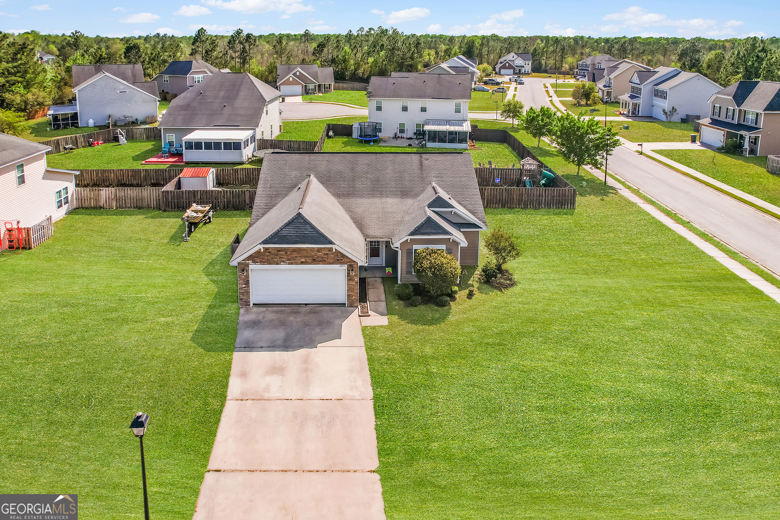1055 Marne Boulevard Property Photo 1