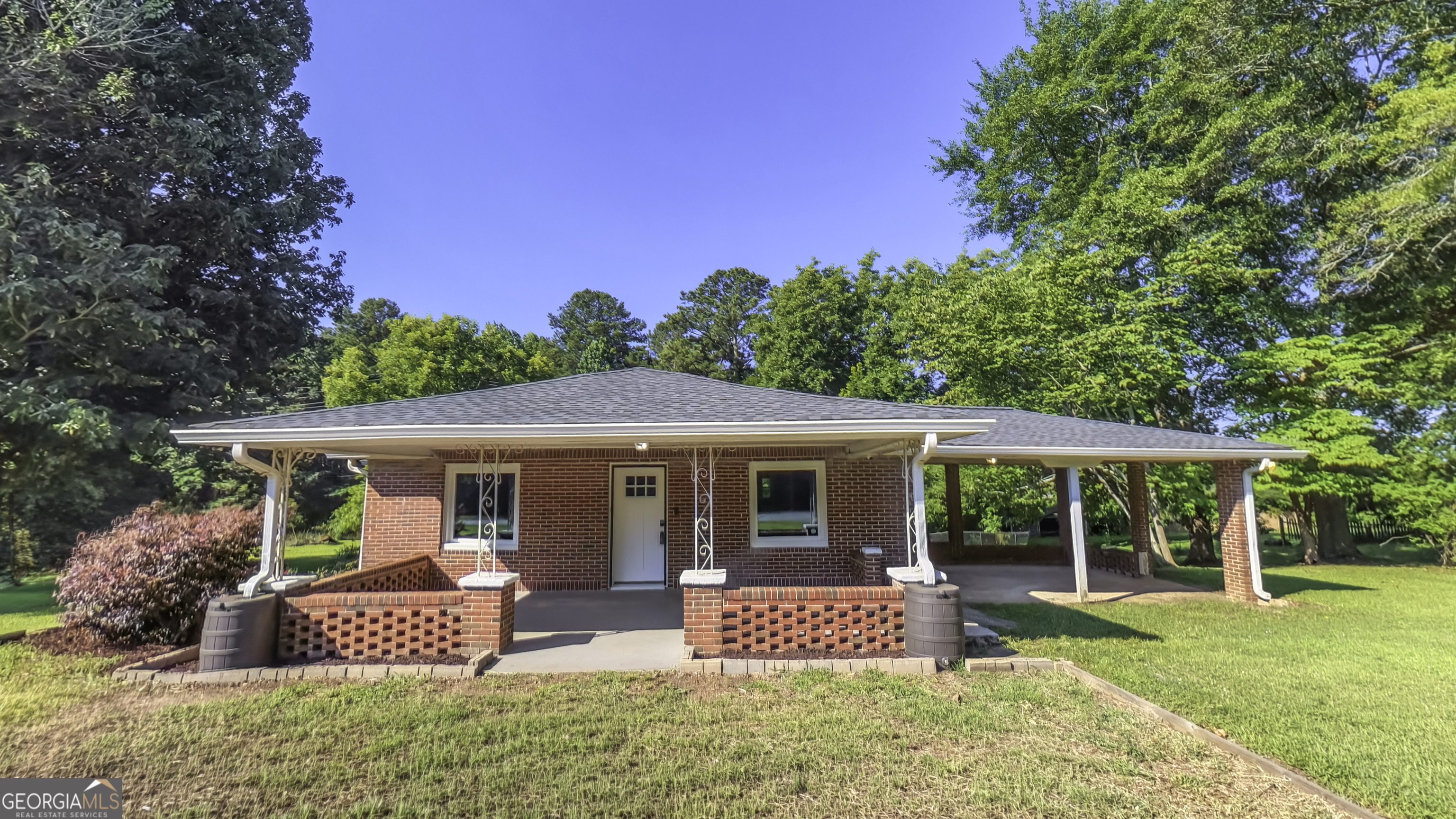 2986 Hilltop Drive Property Photo 1