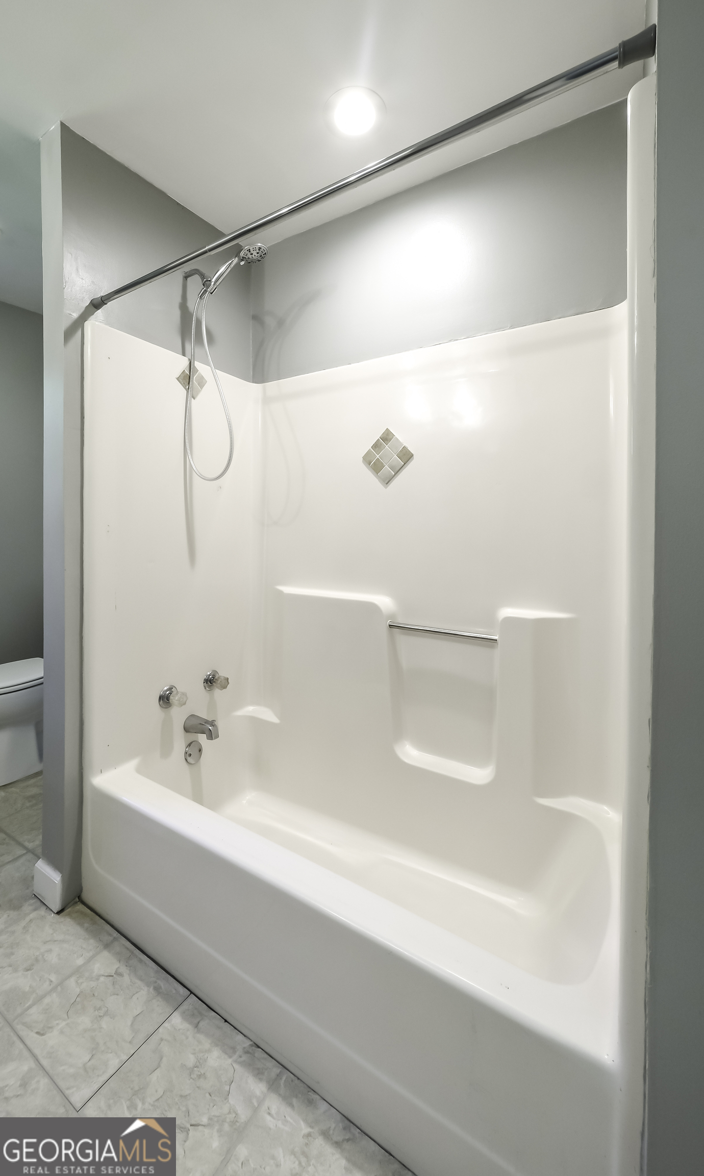 2986 Hilltop Drive Property Photo 24