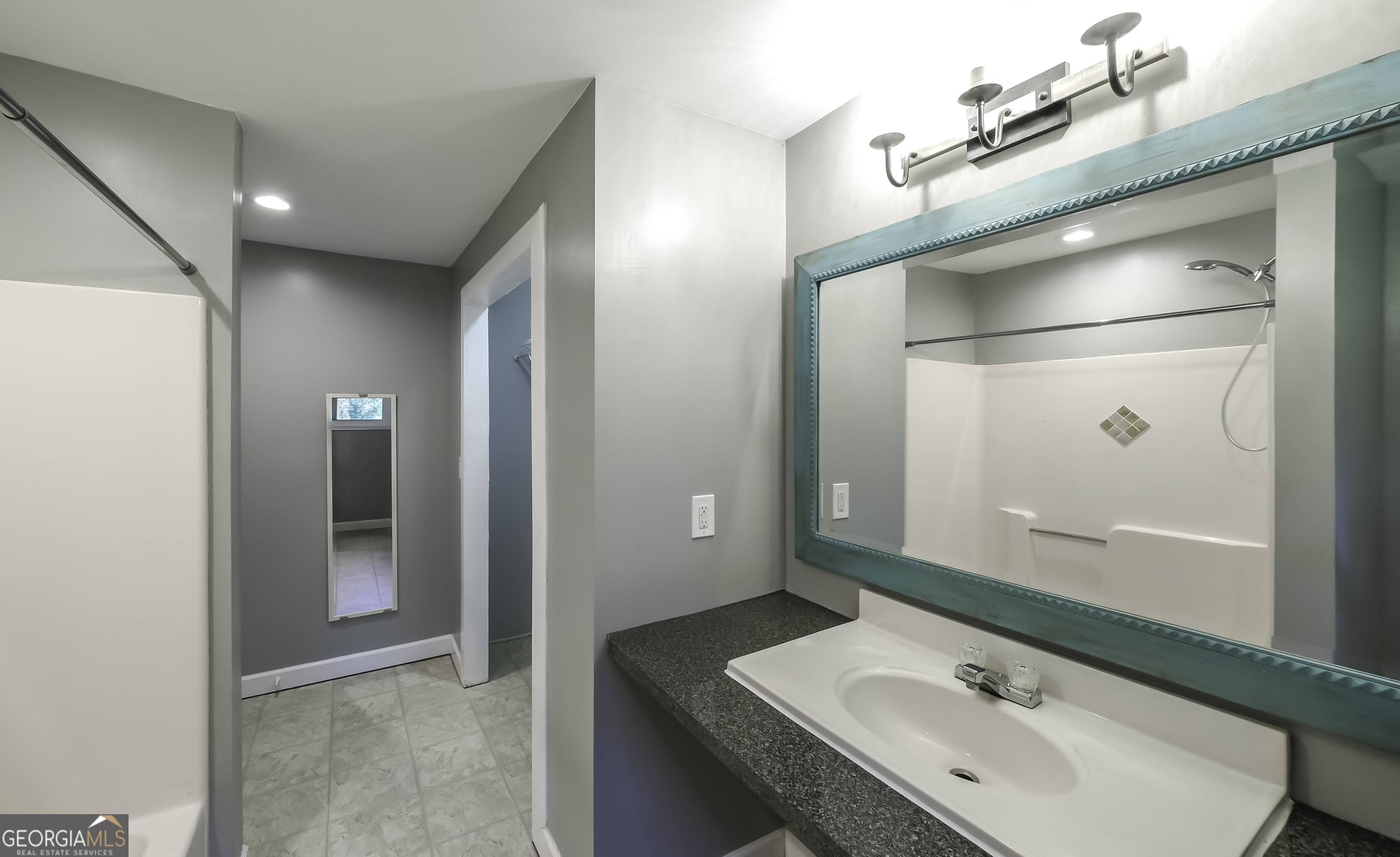 2986 Hilltop Drive Property Photo 25