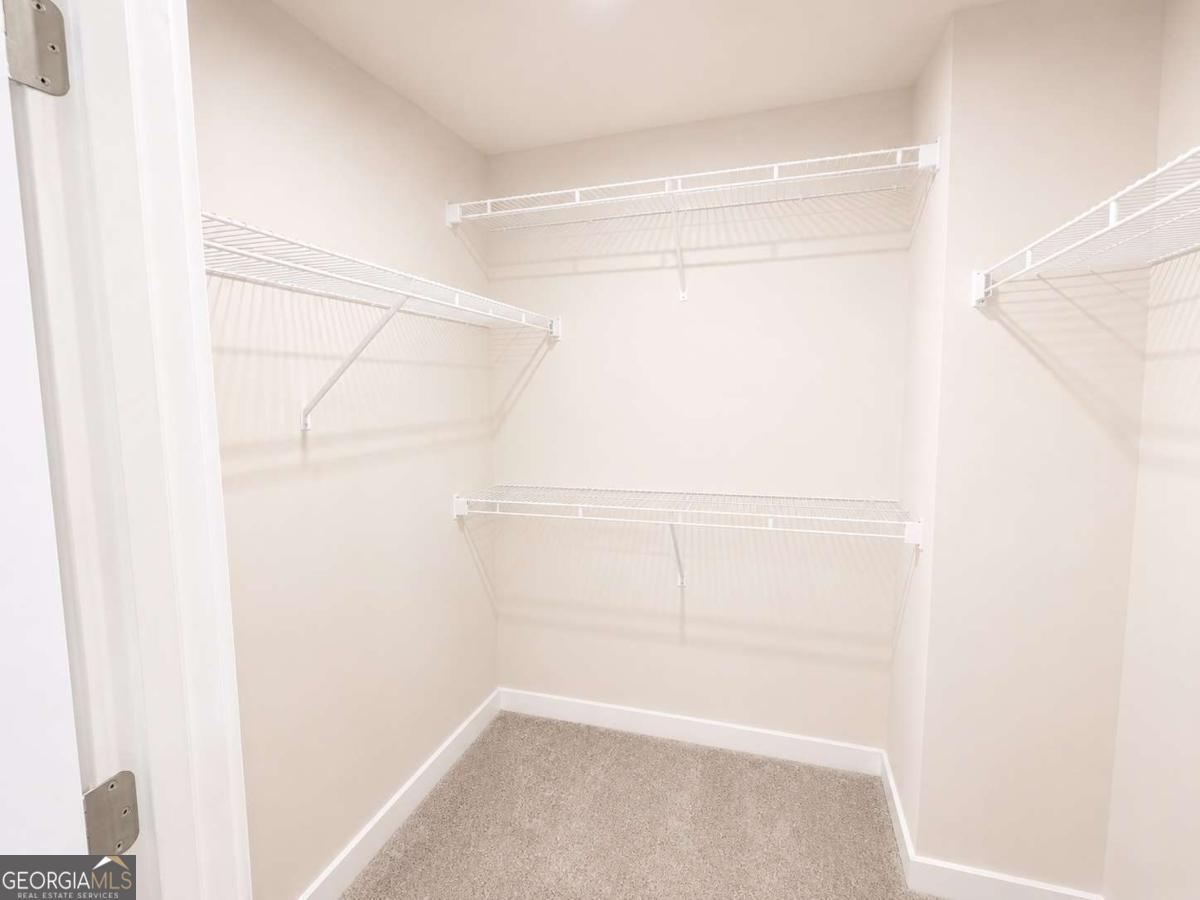 320 Mayflower Drive Property Photo 21