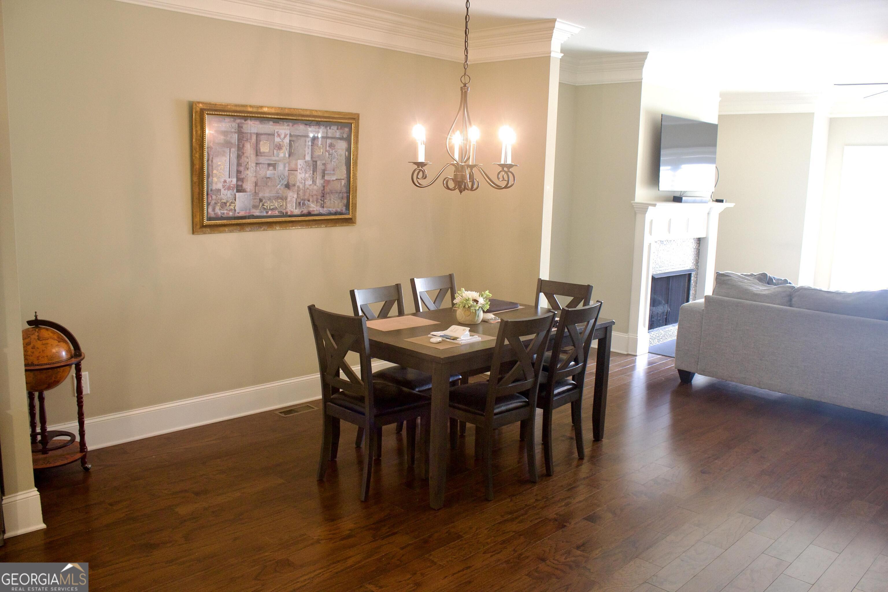 2559 Willow Field Crossing Se Property Photo 10
