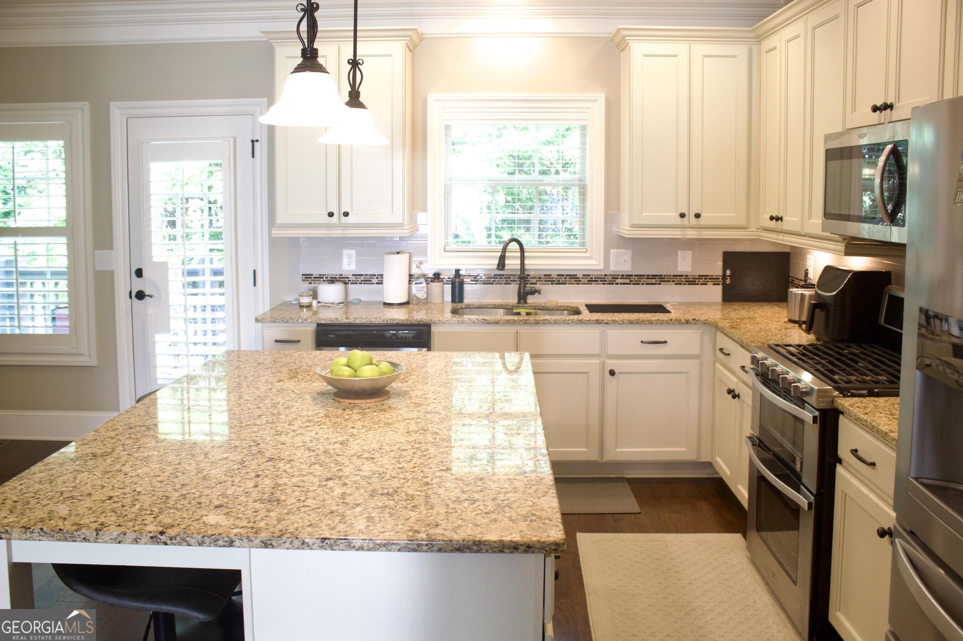 2559 Willow Field Crossing Se Property Photo 16