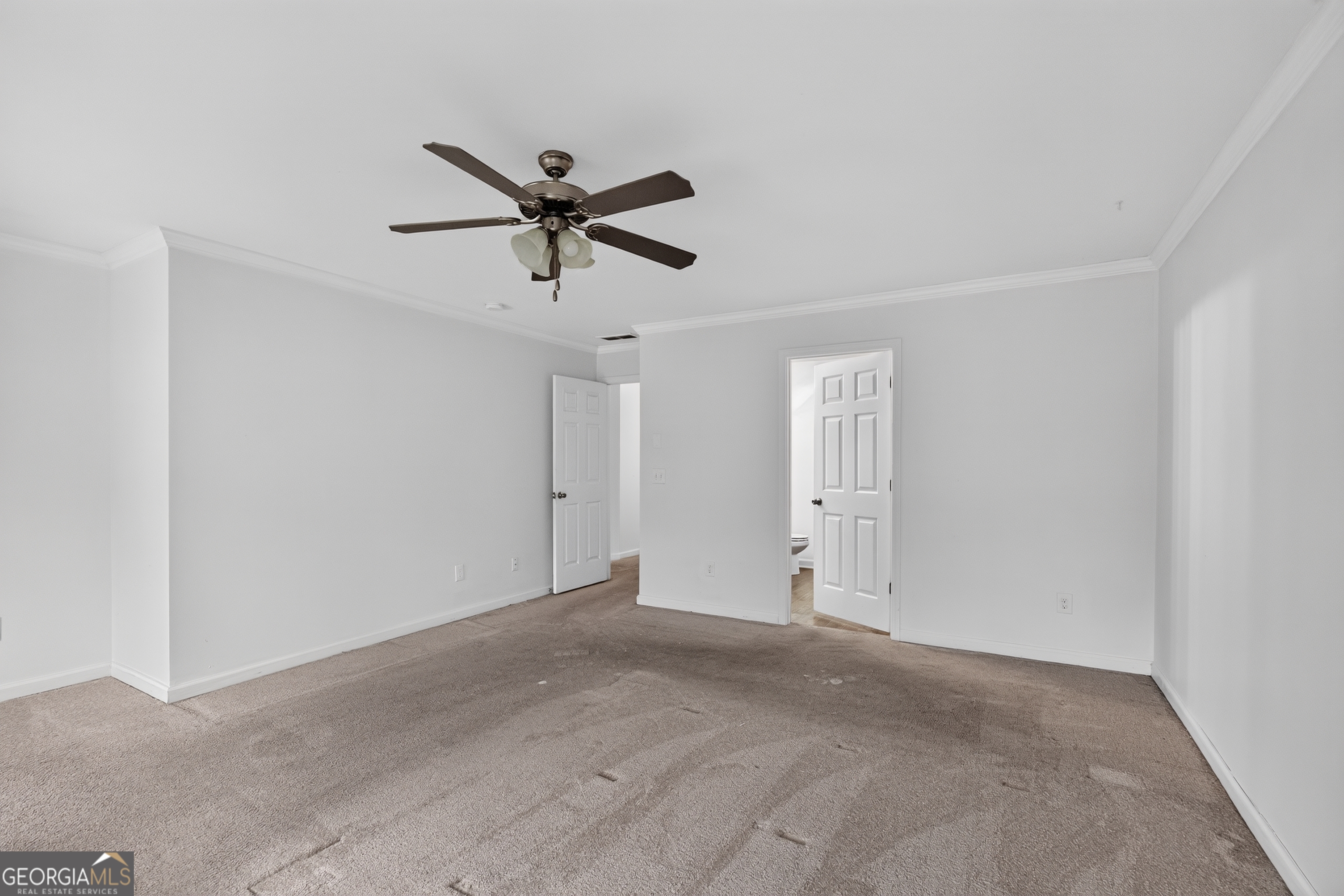 6385 Shadow Square Property Photo 16