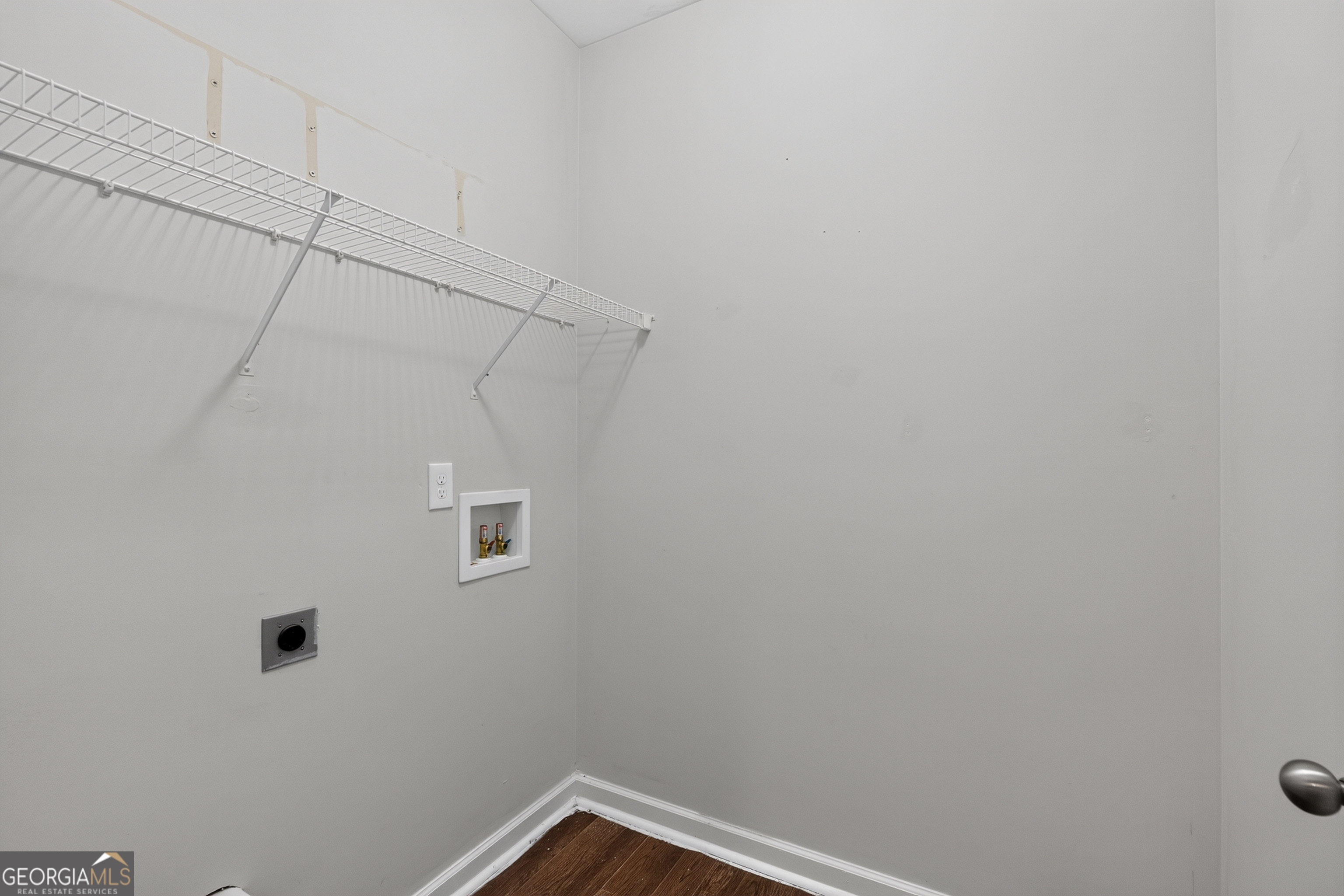 6385 Shadow Square Property Photo 29