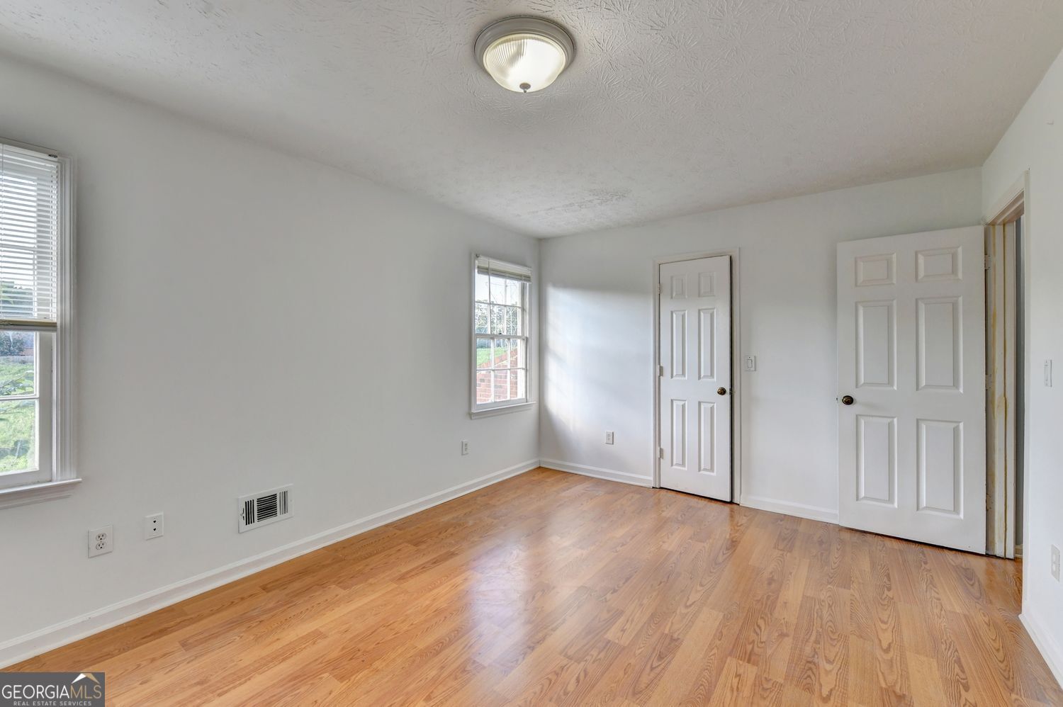 5607 Executive Way Property Photo 31