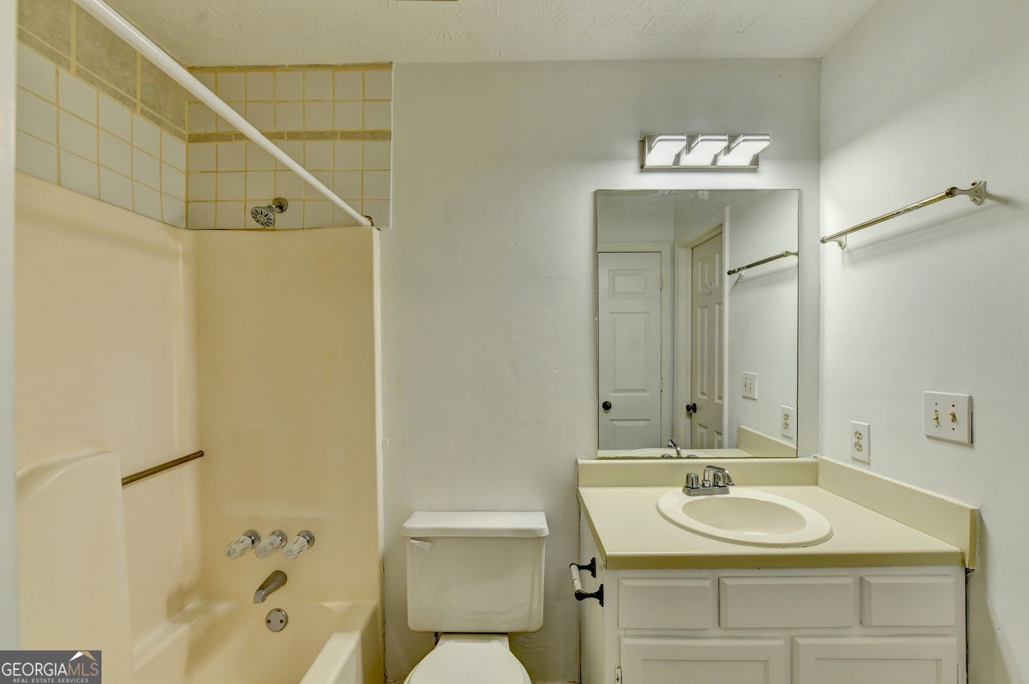 5607 Executive Way Property Photo 32