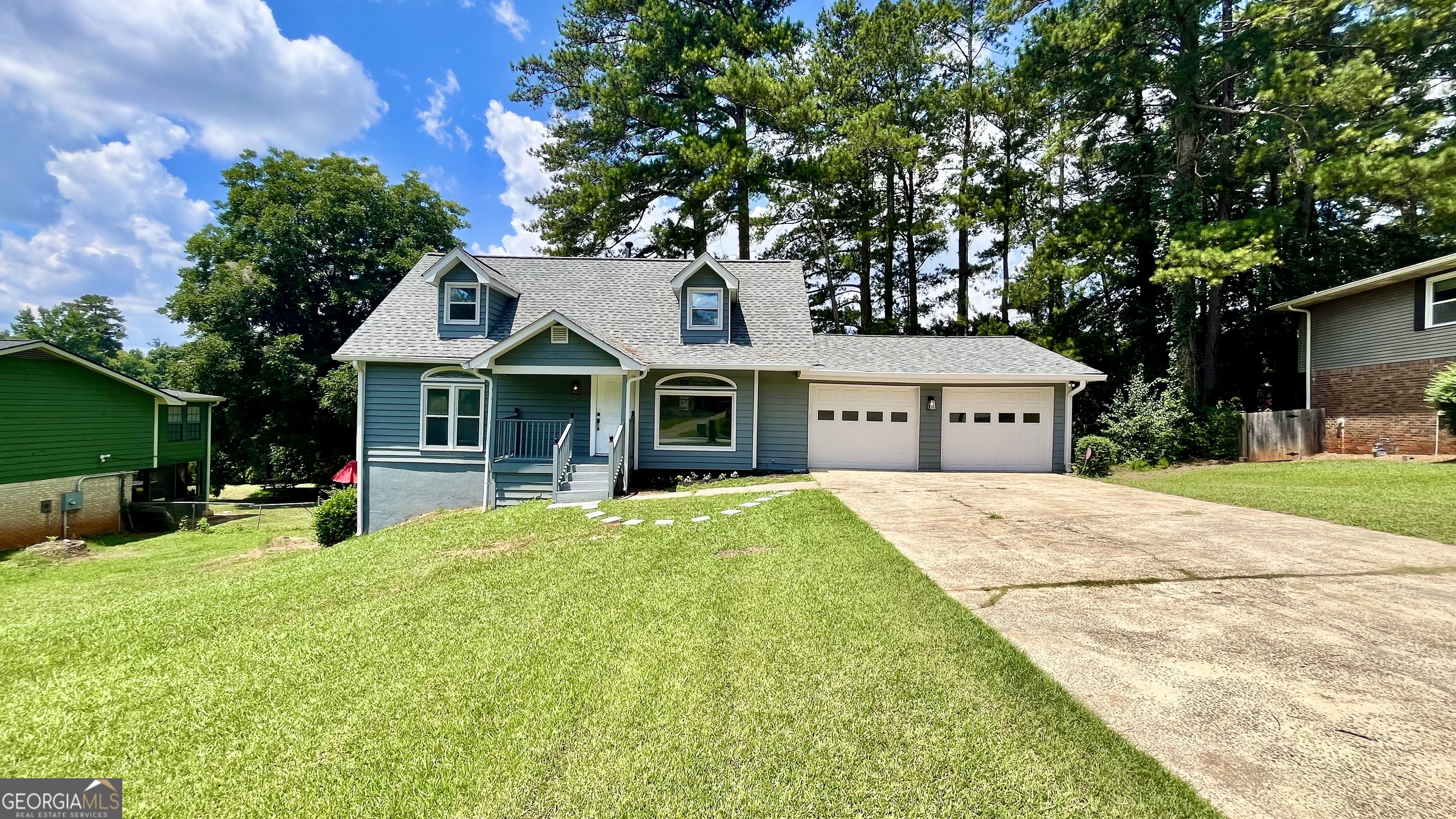 3615 River Hills Court Property Photo 1