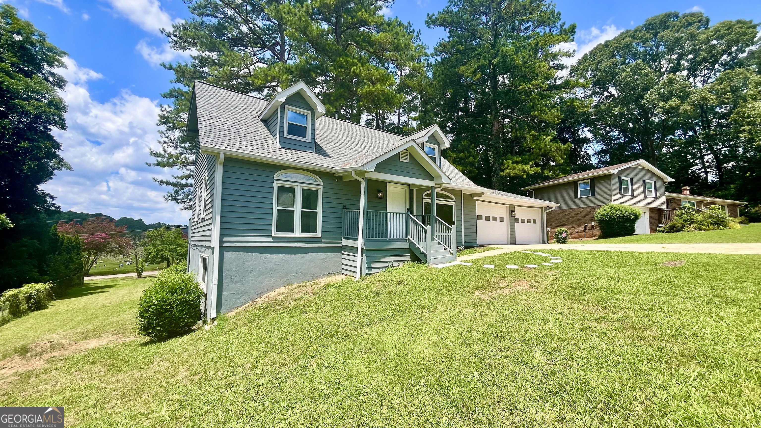 3615 River Hills Court Property Photo 5
