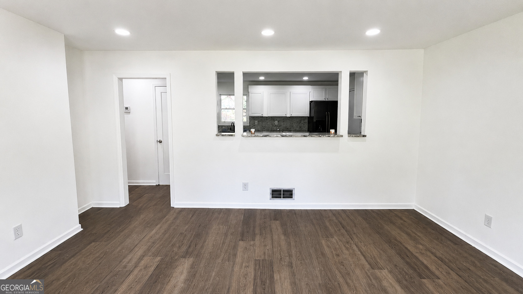 3615 River Hills Court Property Photo 8