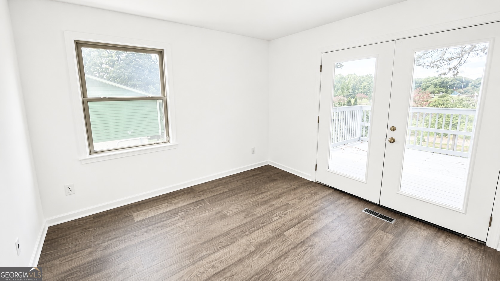 3615 River Hills Court Property Photo 21