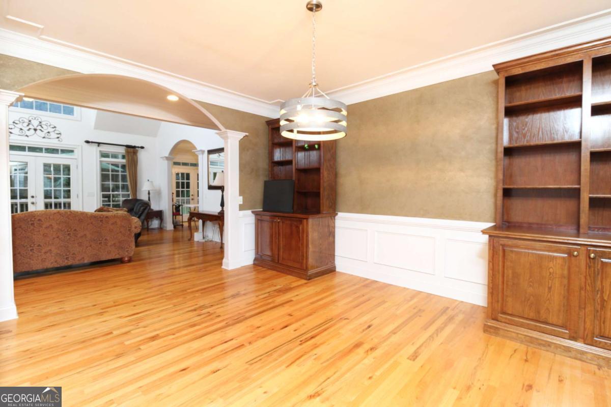 1051 Spring Creek Drive Property Photo 9