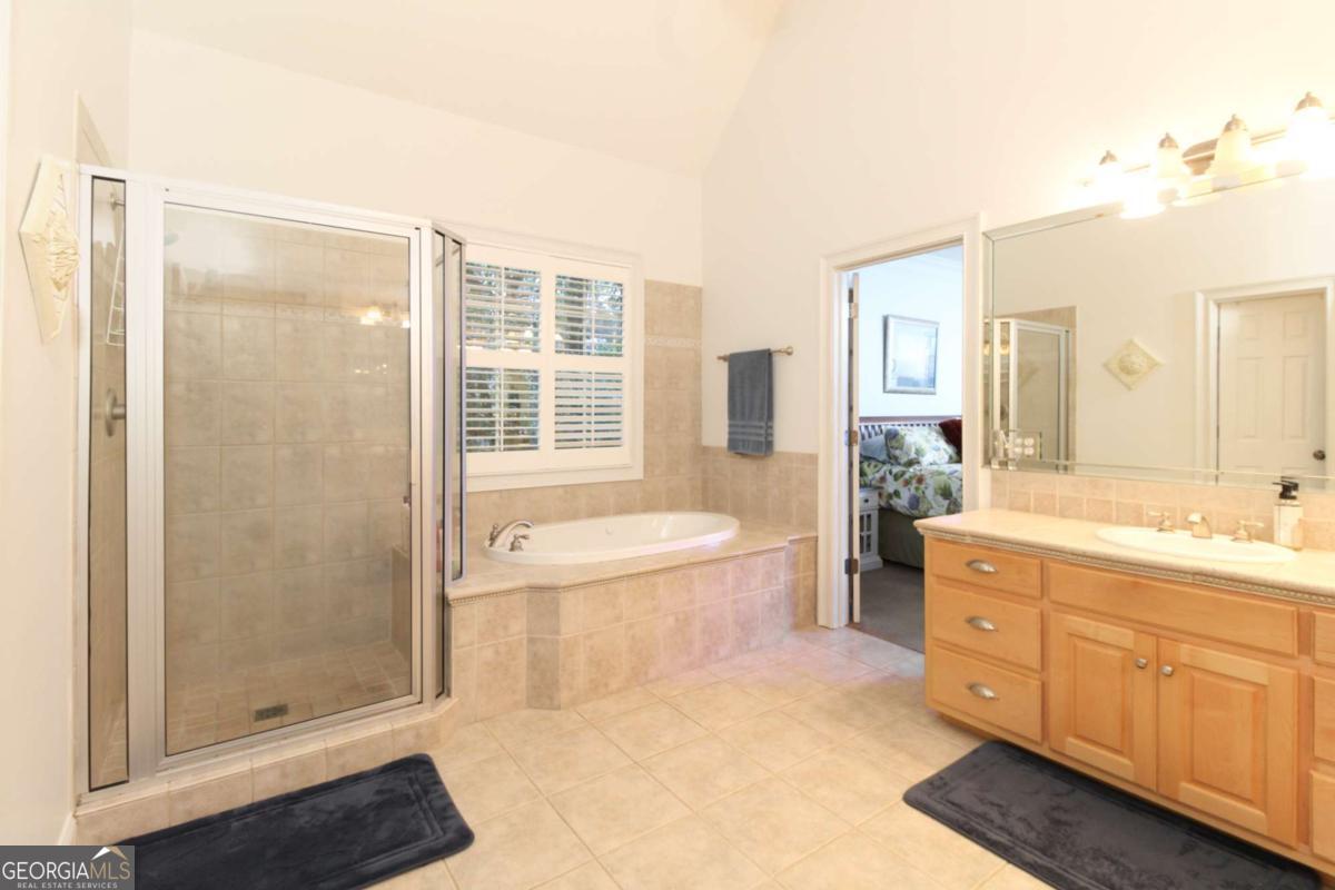 1051 Spring Creek Drive Property Photo 15