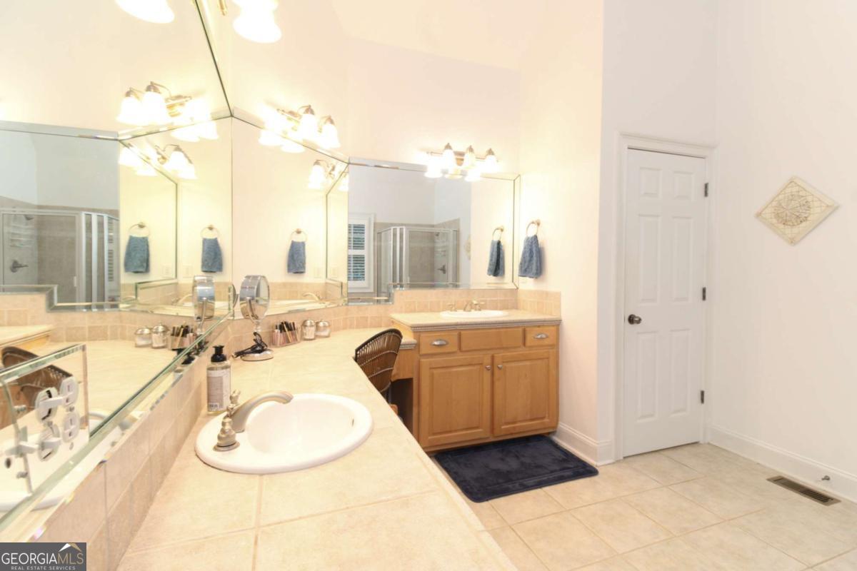 1051 Spring Creek Drive Property Photo 16