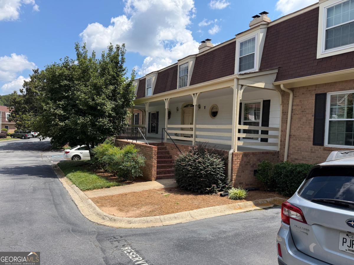 3825 Lavista Road # Y1 Property Photo 1