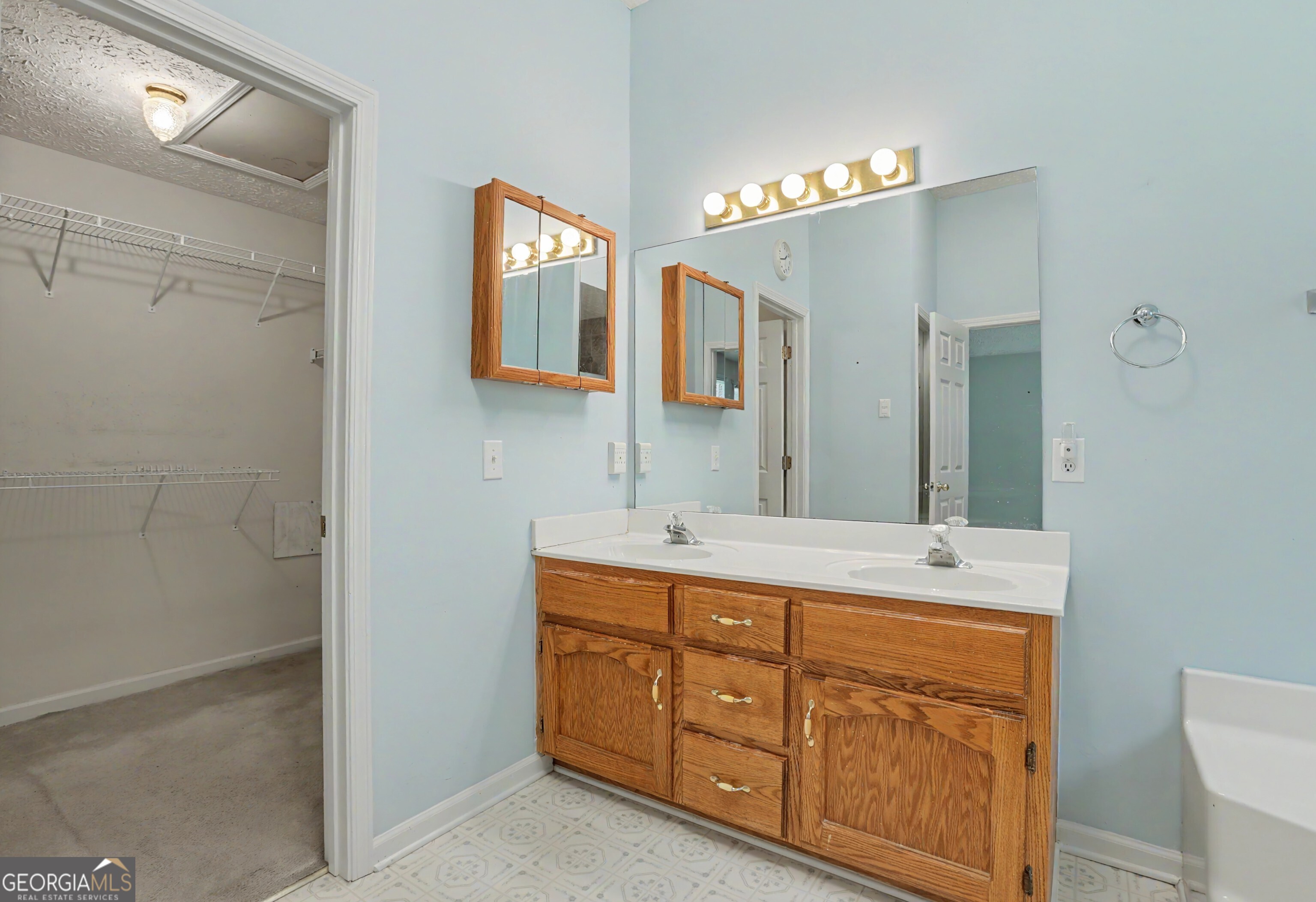 1411 Water Wheel Drive Property Photo 19
